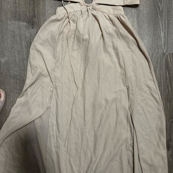 Travachic Ring Linked Criss-Cross Tie Backless M-Slit Hem Dress - Picture 6 of 6